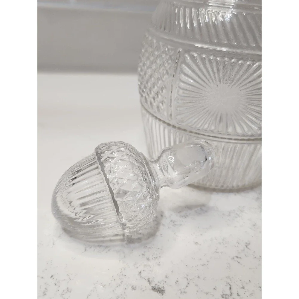 MMA Glass Decanter Metropolitan Museum Art Boston Diamond Sunburst Acorn Topper